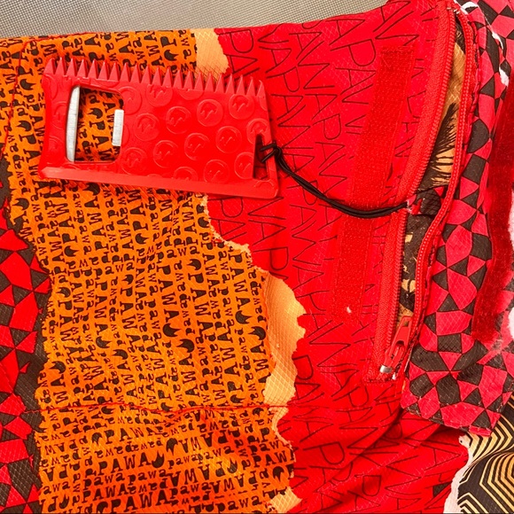 Pawa - Size 34 - Mens Board Shorts - Includes Bottle Opener - Picture 11 of 13